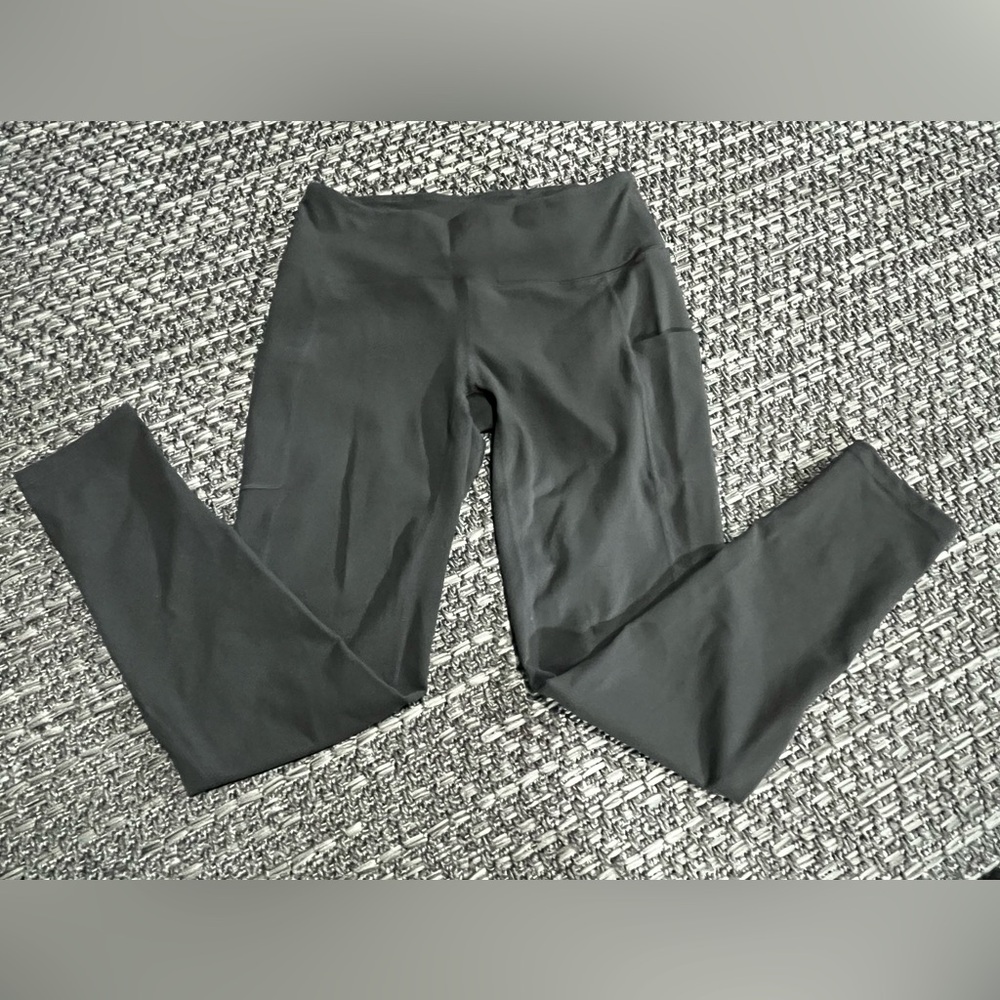 Along Fit | Grey Leggings With Pockets